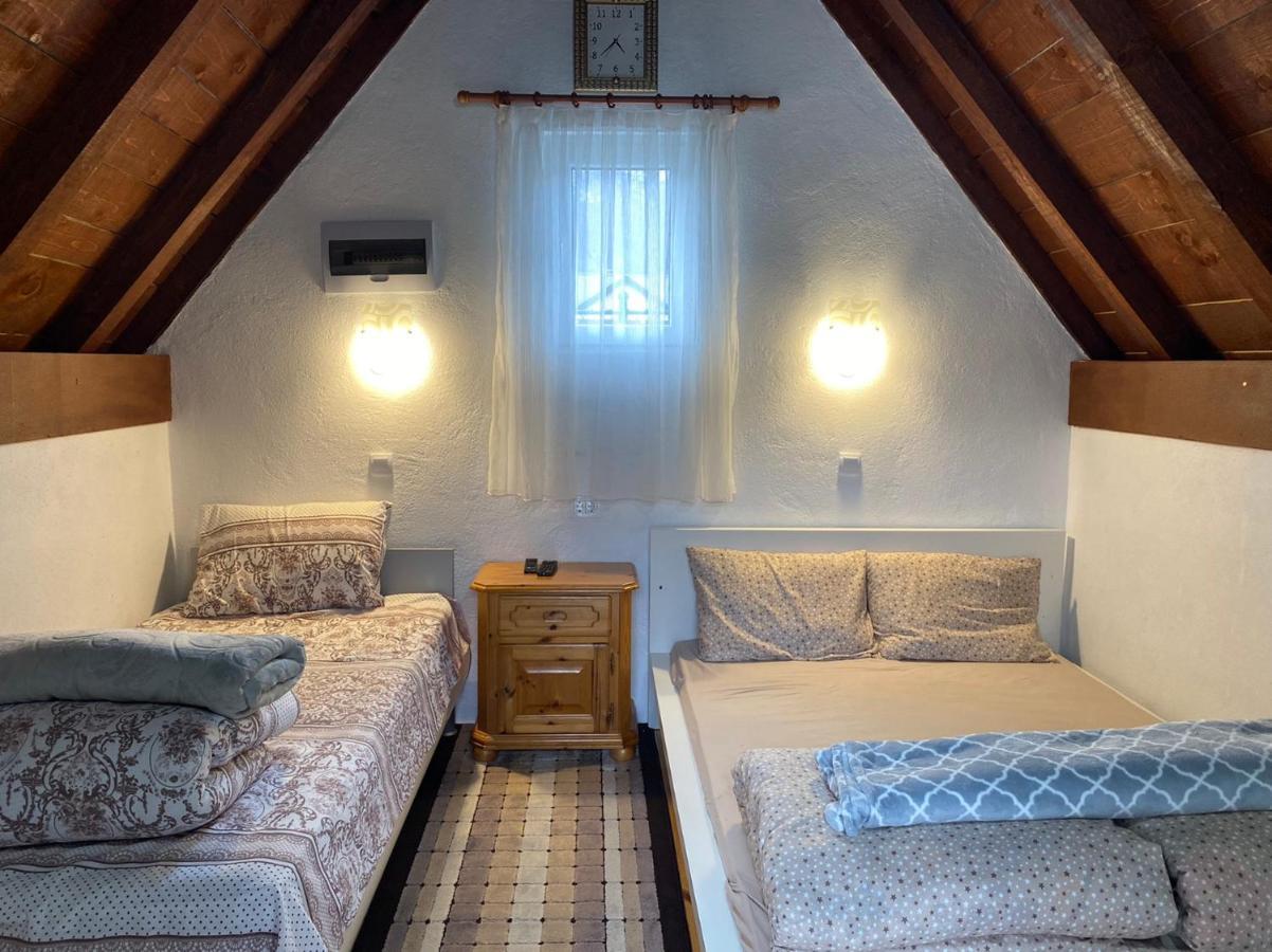 Rest&Peace Homes Мойковац Екстер'єр фото